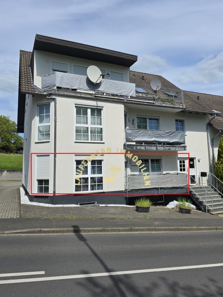 269.000 €  / 4-Zimmer-Eigentumswohnung im EG mit Balkon und PKW-Stellplatz in zentrumsnaher Lage von Eitorf